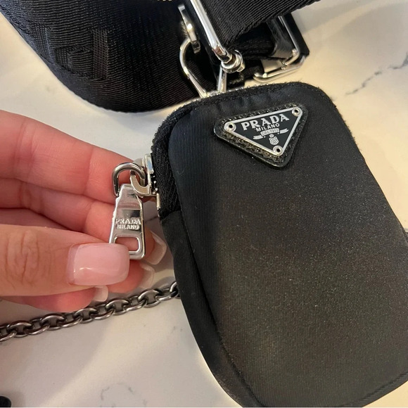 Prada Re-Edition 2005 Re-Nylon bag - Picture 8 of 16